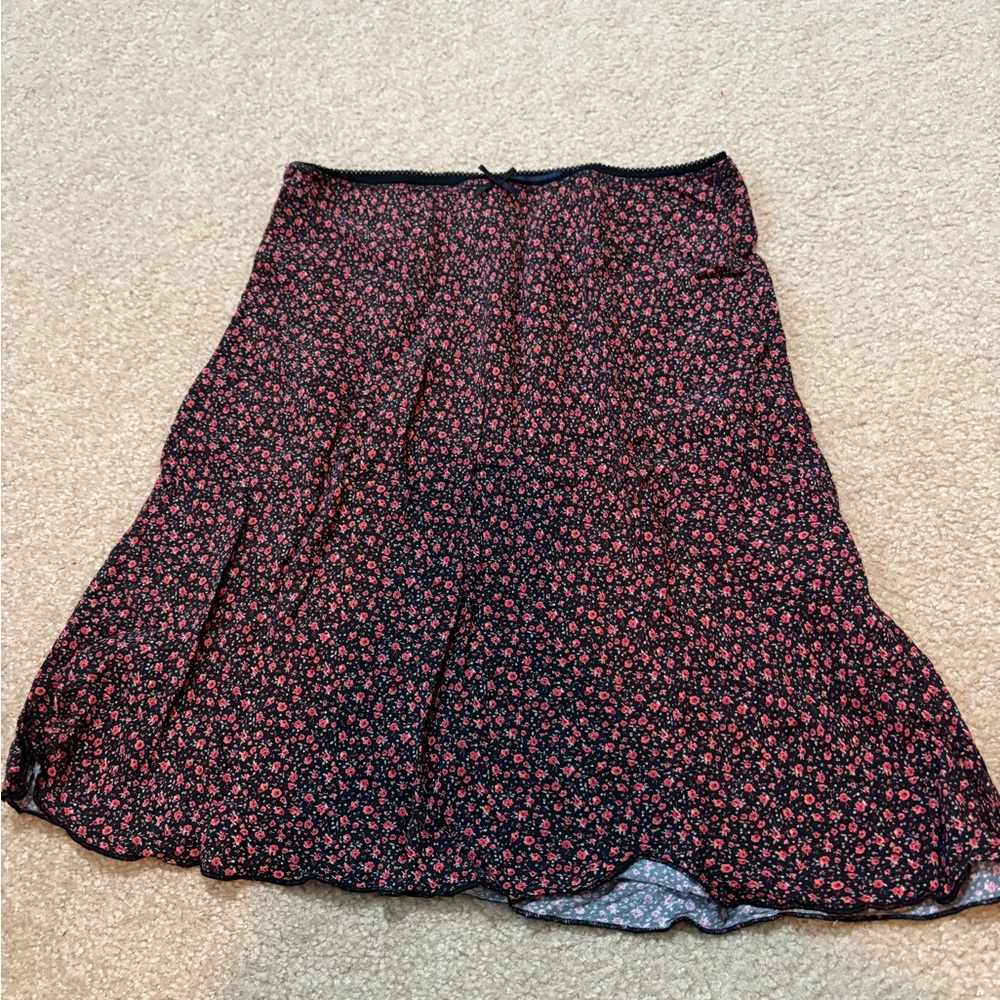 Brandy Melville Red Pleated Midi Skirt